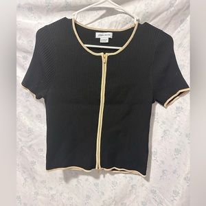 Urban Revivo Stretchy Zip-Up Cropped Length Short Sleeved Top